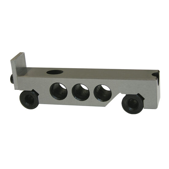 Bara sinus din otel, Klass